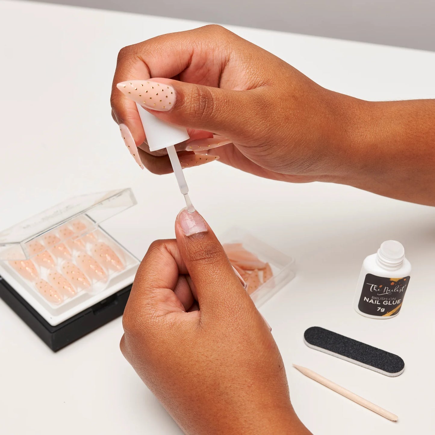 The Ultra Strong 7gm Brush-On Nail Glue